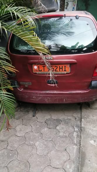 Voiture à vendre en l'état