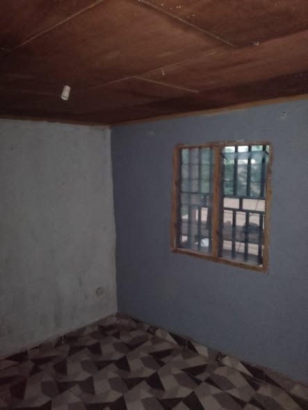Studio individuel à louer à nkoabang