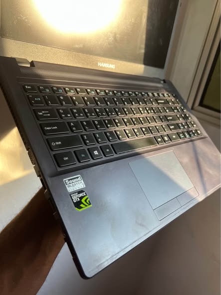 Laptop Gaming core i5 6TH