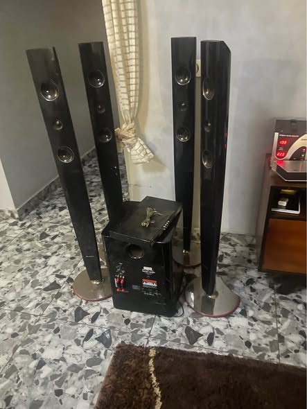 Arrivages massifs des homes cinéma