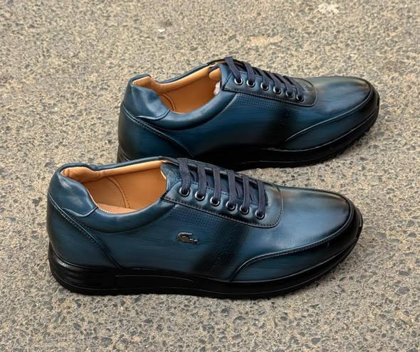Chaussures en vente