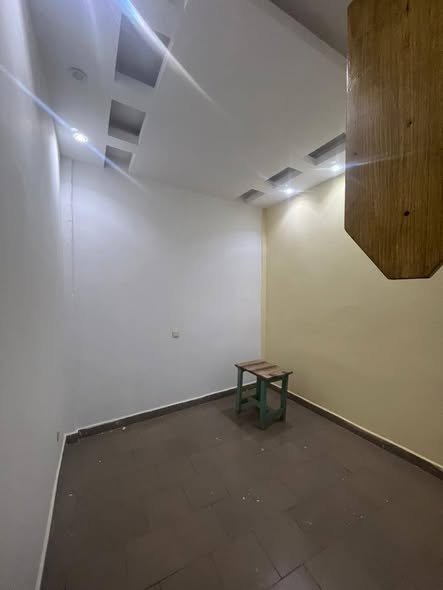 Studio ultra moderne à louer à Odza Terminus