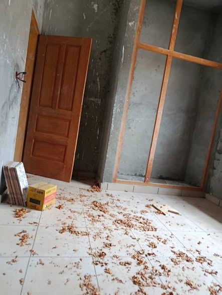 Studio moderne à louer à Logbaba
