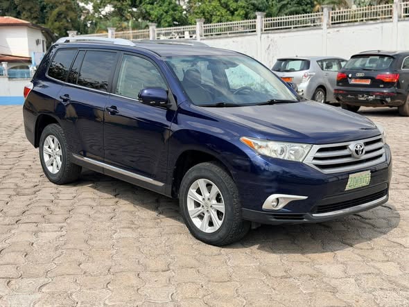 Toyota Highlander 4WD 2013 à vendre