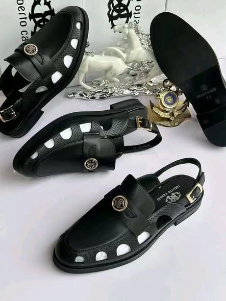 Chaussures en gros avec livraison gratuite