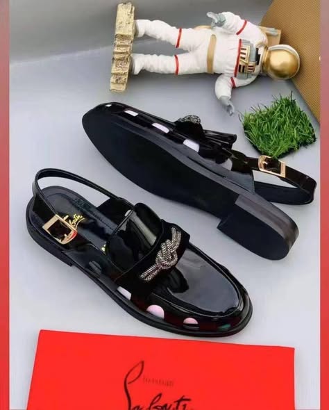 Chaussures en gros avec livraison gratuite