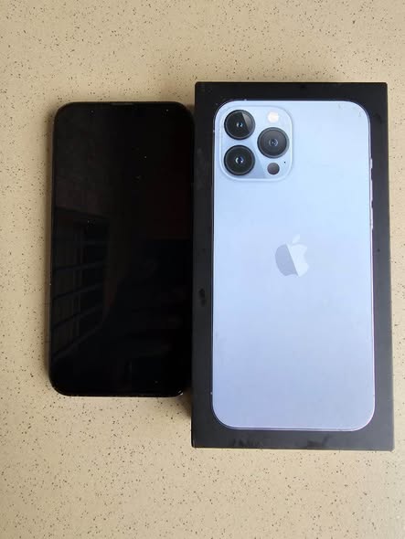 iPhone 13 Pro max occasion des USA