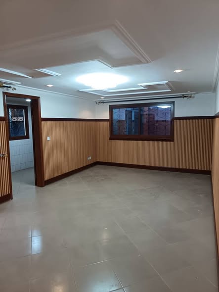 Appartement à louer à Odza