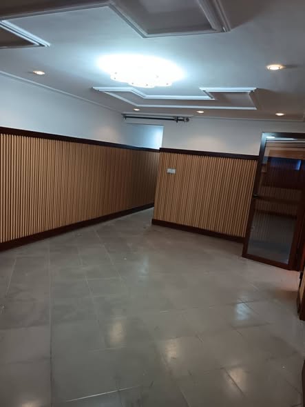 Appartement à louer à Odza