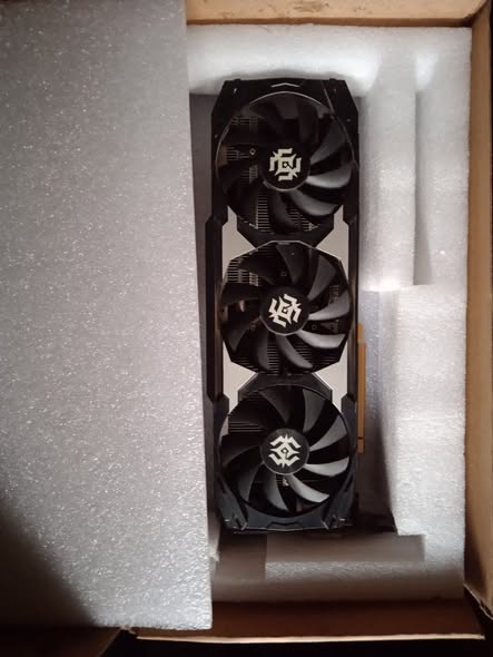 Carte professionnelle RTX 2070 en vente