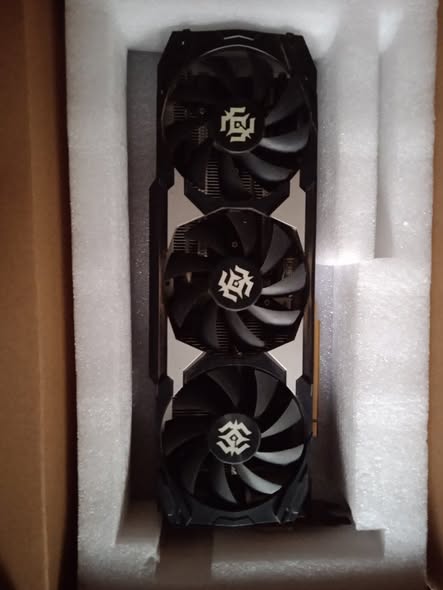 Carte professionnelle RTX 2070 en vente