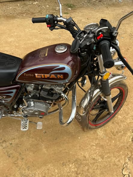 Moto Lifan Turbo à vendre