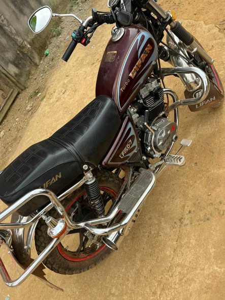 Moto Lifan Turbo à vendre