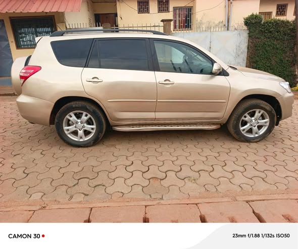 Toyota RAV4 2010 à vendre