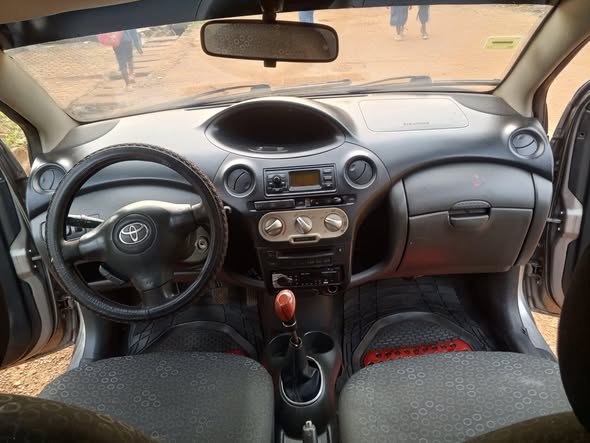 Toyota Yaris 2005 à vendre