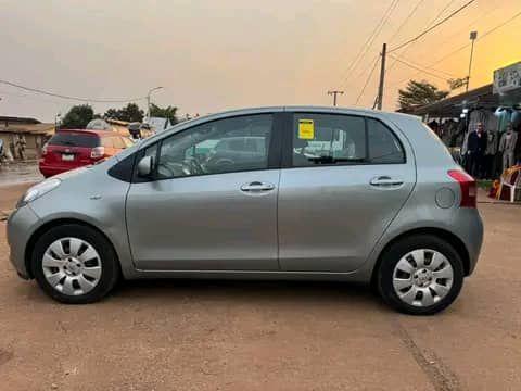 Toyota Yaris année 2008 à vendre