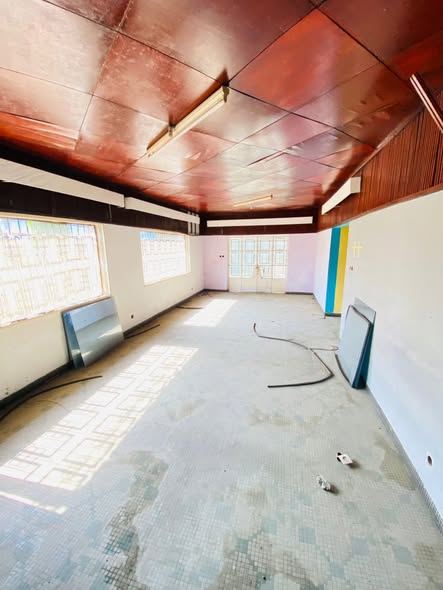 Villa titrée à vendre à Deido