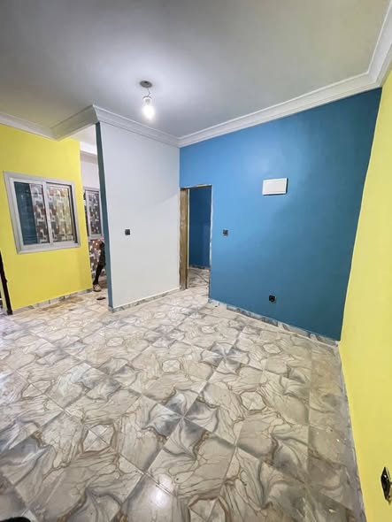 Studio disponible à Yaoundé, Emana