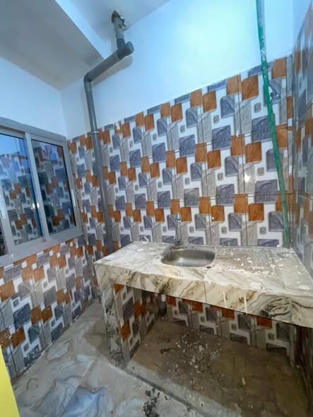 Studio disponible à Yaoundé, Emana