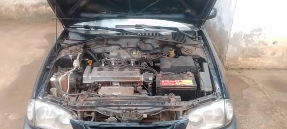 Cho Cho Avensis leafback occasion d'Europe