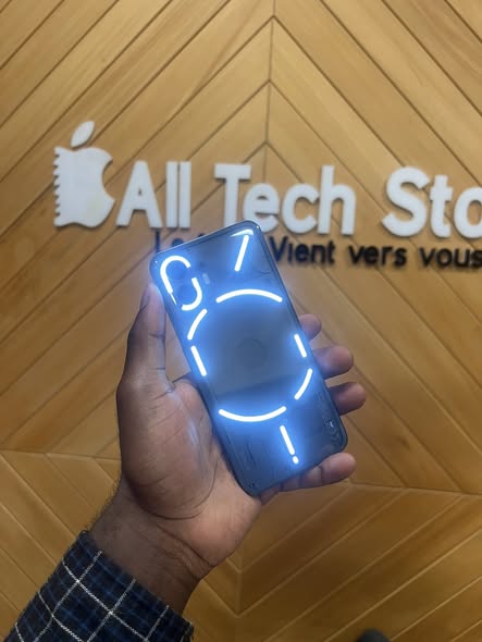 Nothing Phone 2 Puissance & Design futuriste