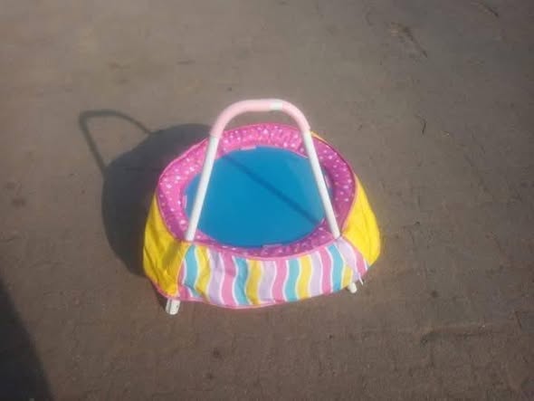 3 jouets d'occasion à vendre