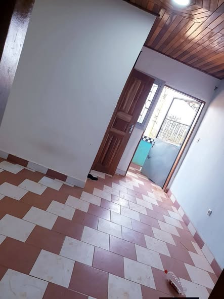Studio moderne à louer à Bafoussam