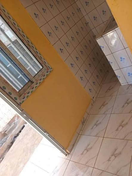 Chambre moderne à louer à Bafoussam