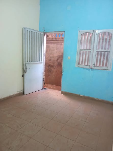 Chambre moderne à louer à Bafoussam