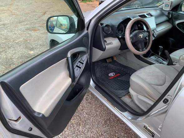 Rav4 2012 automatique à vendre