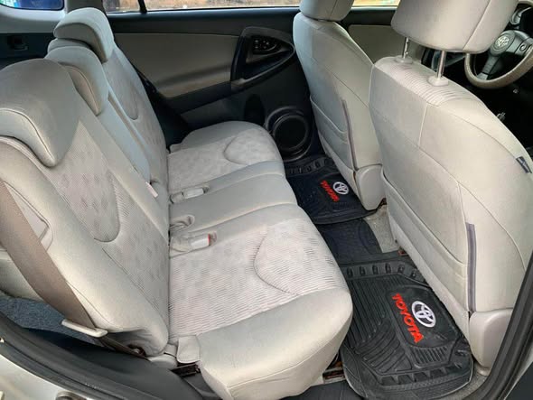 Rav4 2012 automatique à vendre
