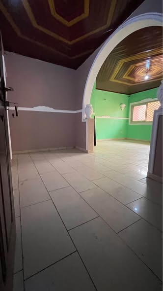 Appartement Semi individuel à louer à Etoudi