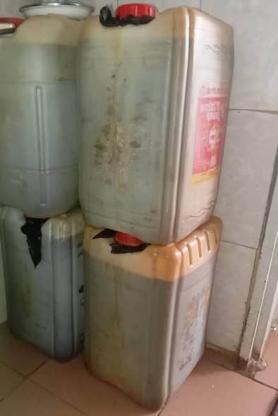 Bidons à vendre