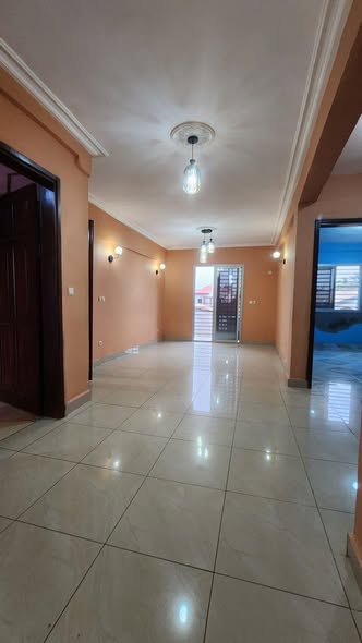Appartement haut standing à louer à Odza
