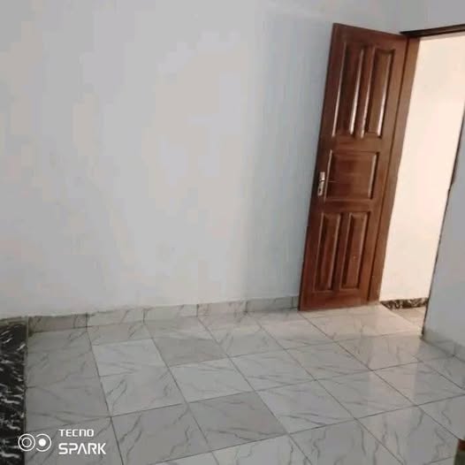 Chambre moderne 3 pièces à Omnisports