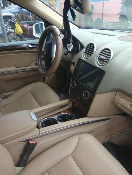 ML350 4MATIC ANNÉE 2010