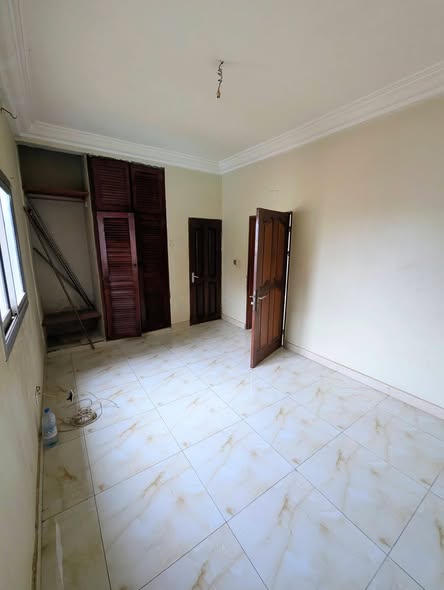 Appartement à louer à Yaoundé Fouda