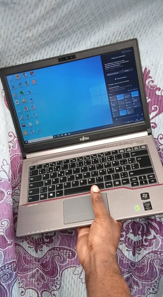 Laptop Fujitsu Lifebook Core i5