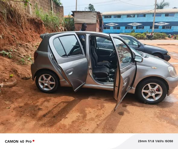 Yaris sports à vendre