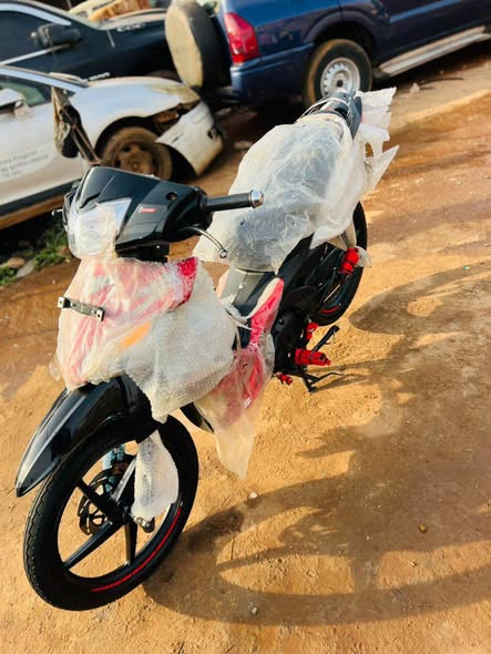 Moto dame neo 125 neuf à vendre
