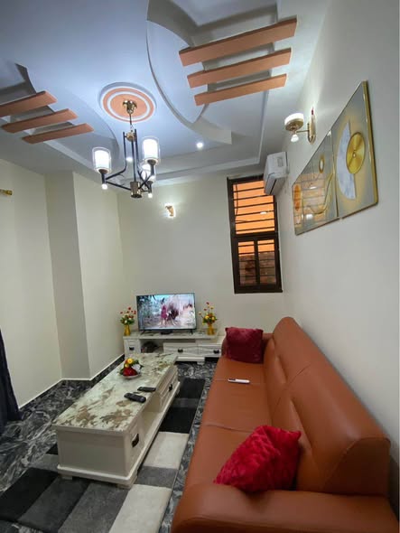 Studio moderne à louer à Biyemassi
