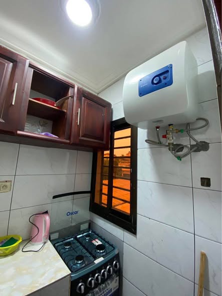 Studio moderne à louer à Biyemassi