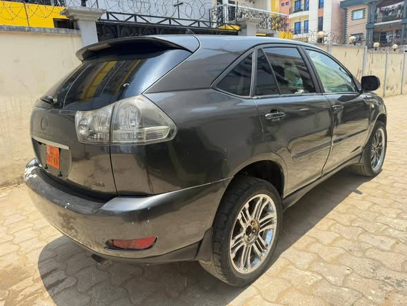 Lexus Harrier 2008 à vendre