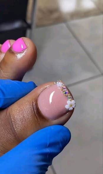 Ongles pour séduire bae