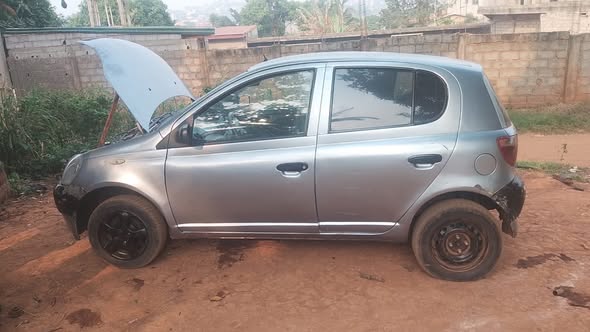 Toyota Yaris à vendre à Yaoundé