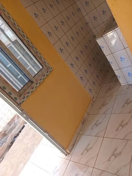 Chambre moderne à louer à Bafoussam