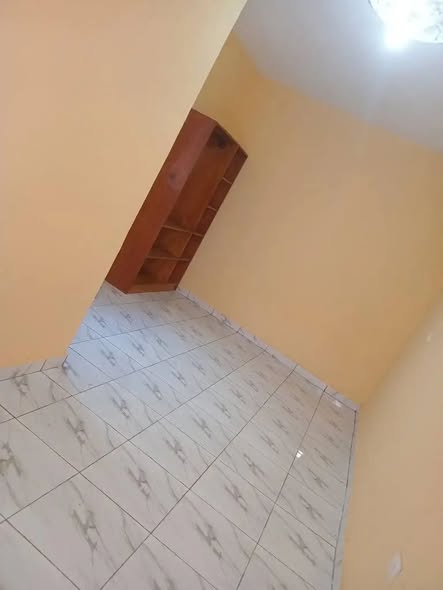 Chambre moderne à louer à Bafoussam
