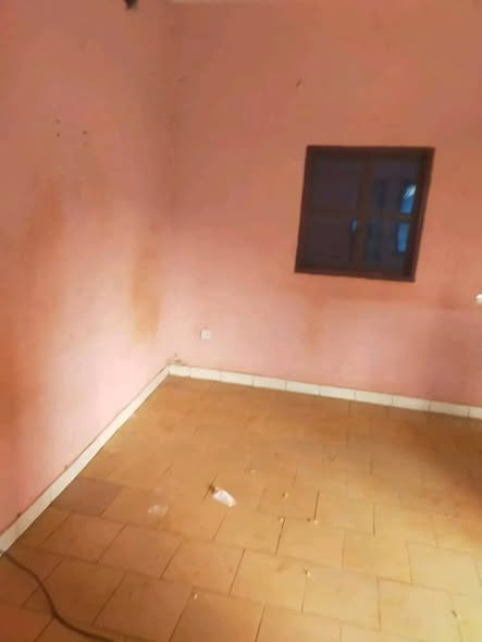 Studio moderne à louer à Bafoussam