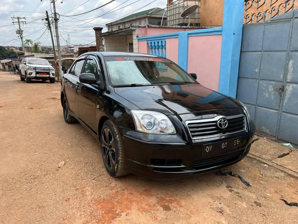 Toyota Avensis à vendre