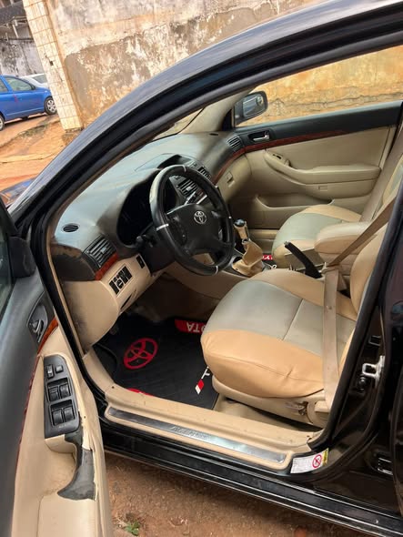 Toyota Avensis à vendre